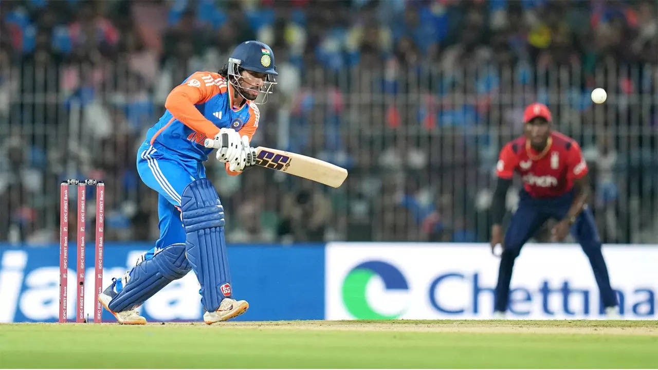 India won the 2nd T20I against England by 2 wickets